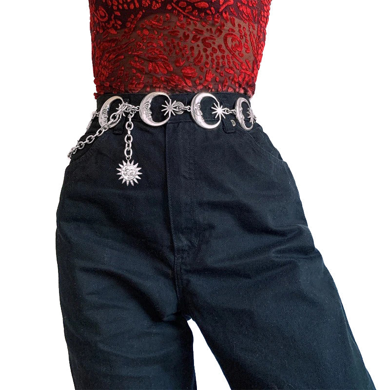 Gothic Belt for Dress with Moon / Metal Belt with Chain for Women / Vintage High Waist Chain Belts Gothic Belt for Dress with Moon / Metal Belt with Chain for Women / Vintage High Waist Chain Belts