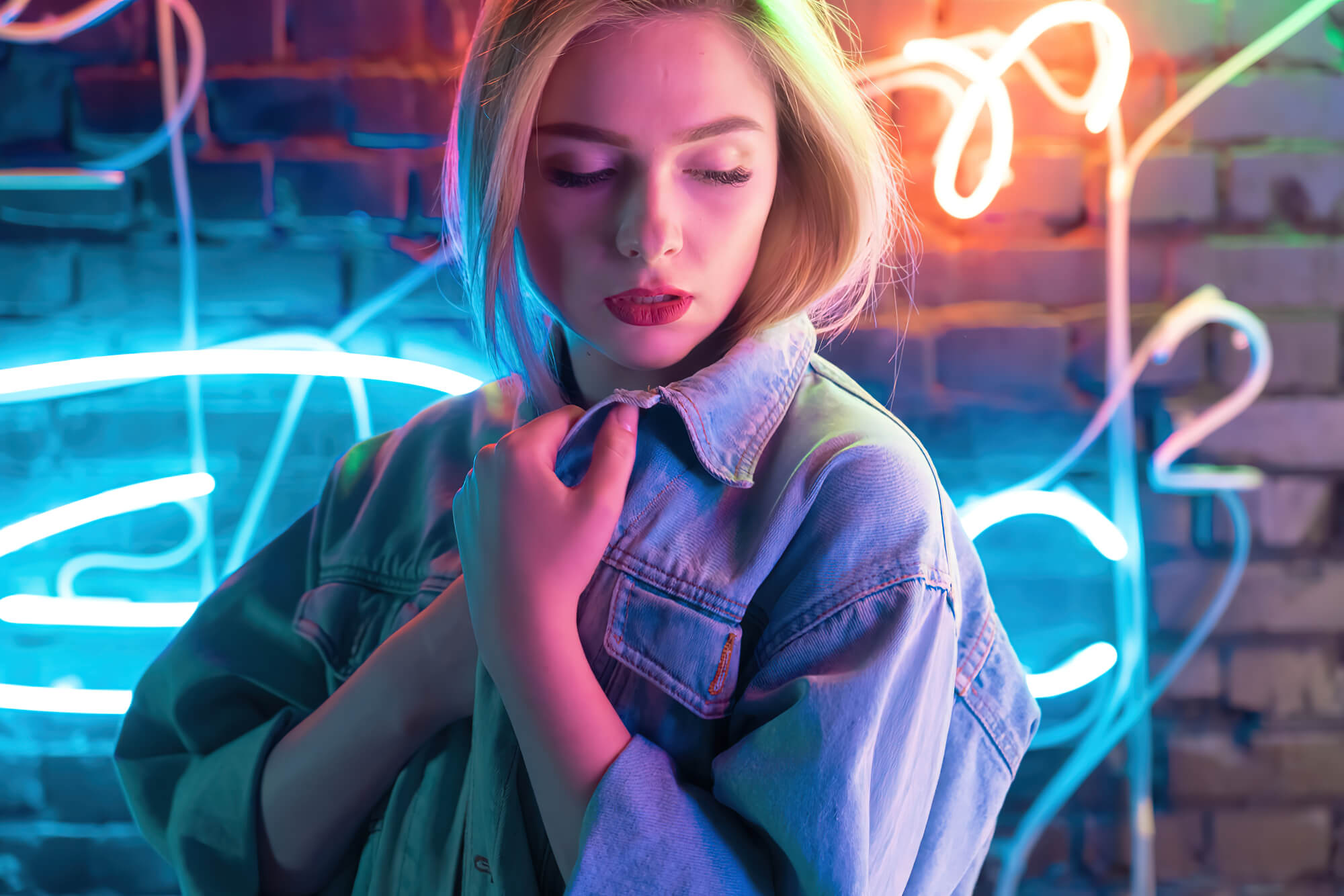 How To Keep Up With The Fearless 90's Style