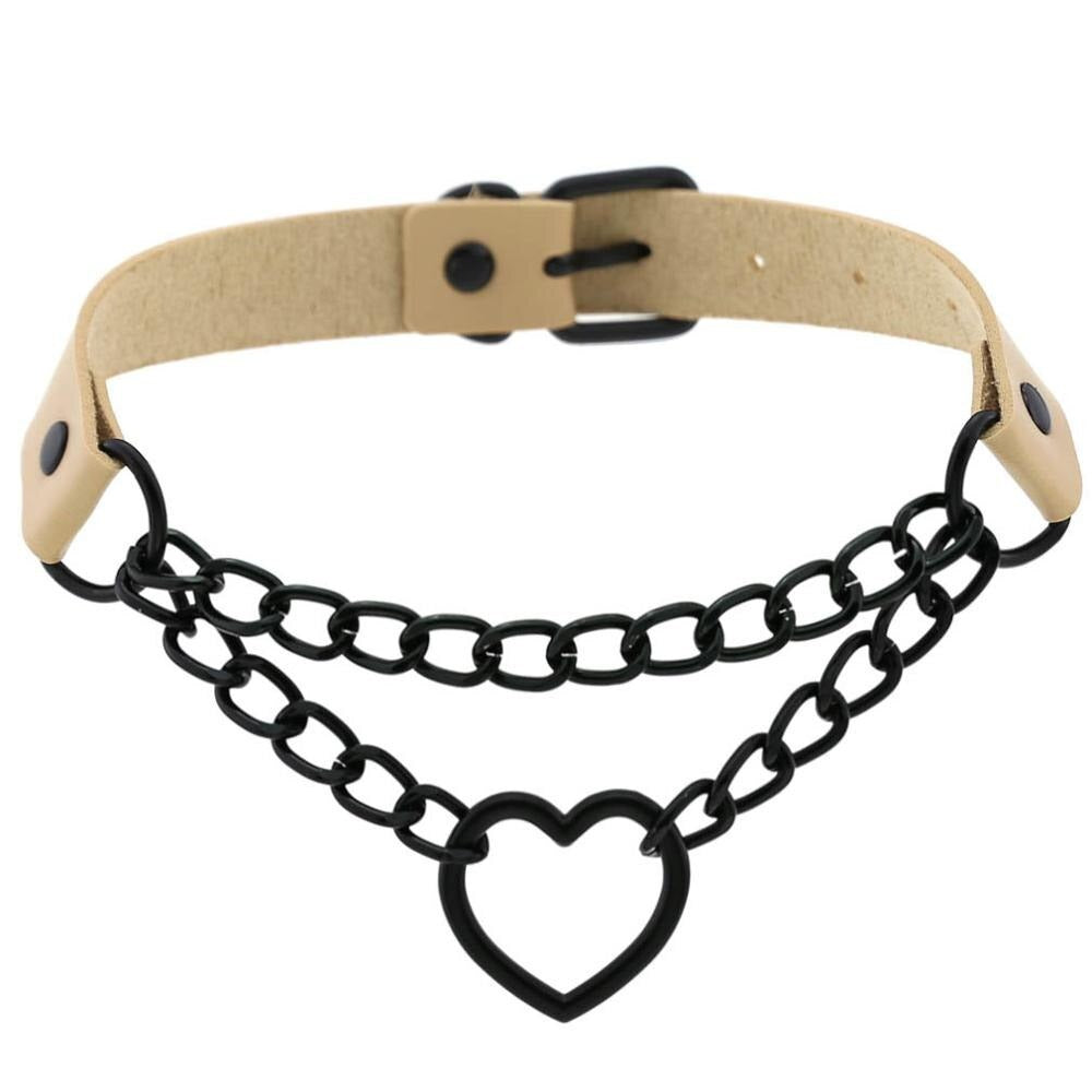 All Black Heart Chain Choker Necklace for girls, gothic collar for Halloween, made of leather and aluminum chain.