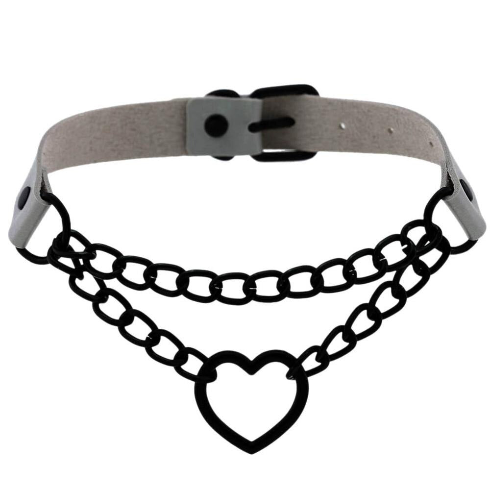 All Black Heart Chain Choker for girls, gothic necklace with aluminum chain, perfect for Halloween accessories.