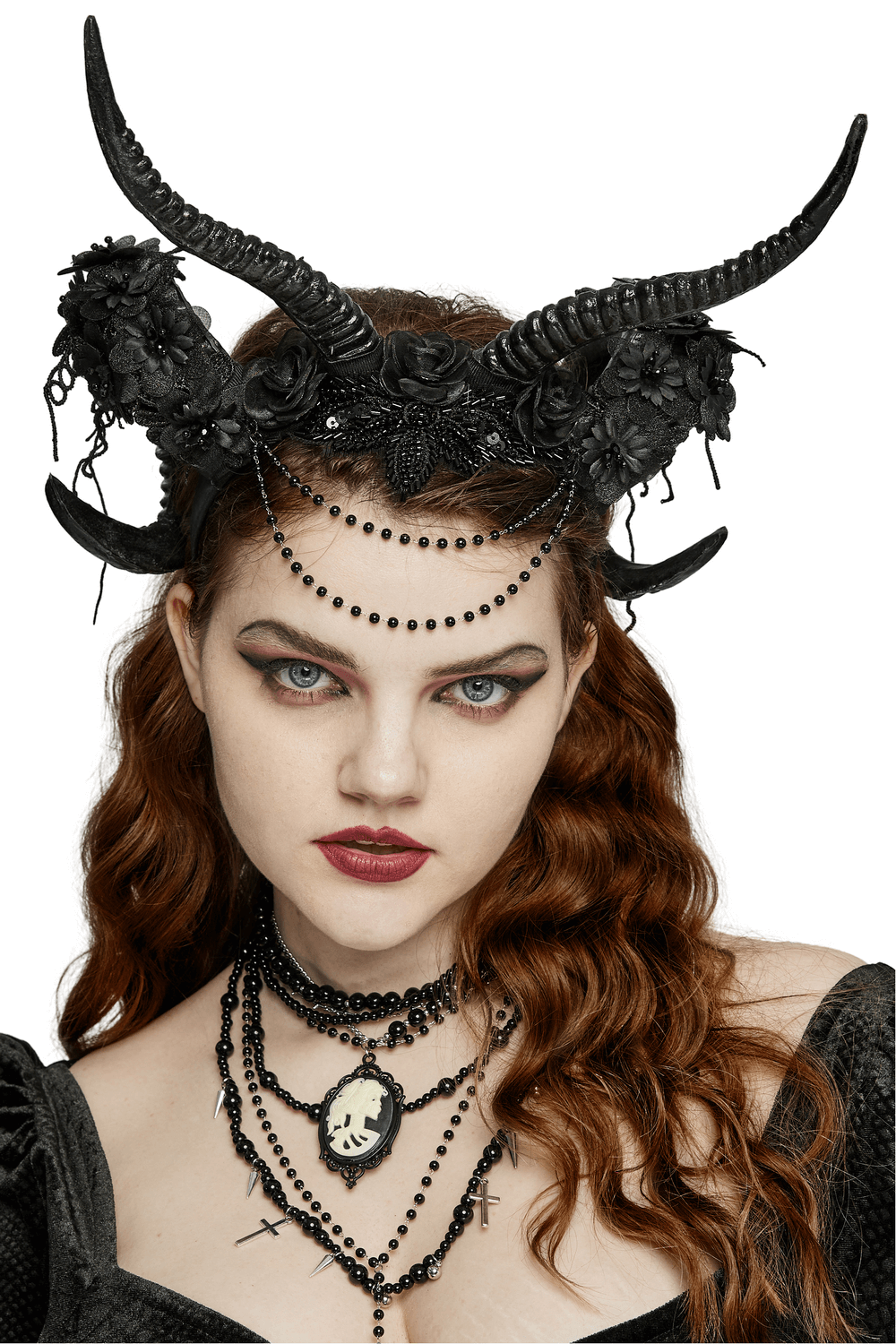 Gothic floral horned headpiece with lace detail, striking accessory for dark, enchanting looks.