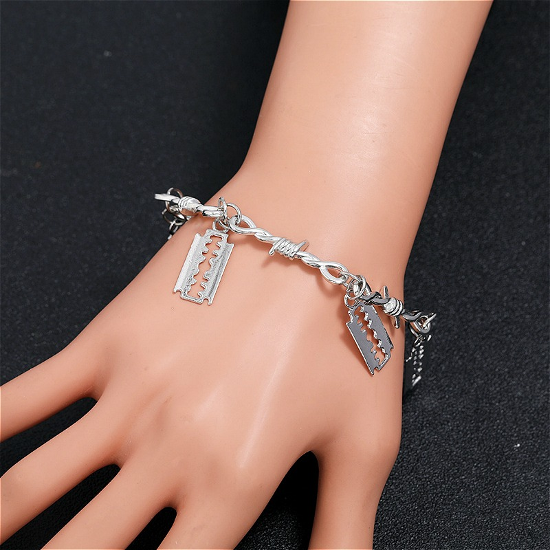 Barbed Wire With Four Blades Zinc Alloy Bracelets / Men's And Women's Gothic Jewelry - HARD'N'HEAVY