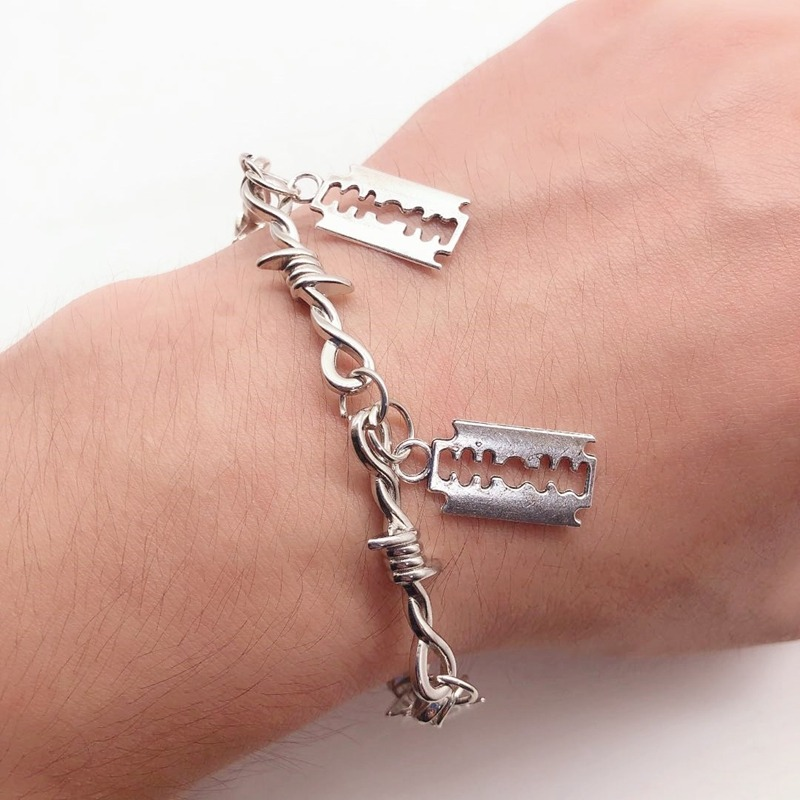 Barbed Wire With Four Blades Zinc Alloy Bracelets / Men's And Women's Gothic Jewelry - HARD'N'HEAVY