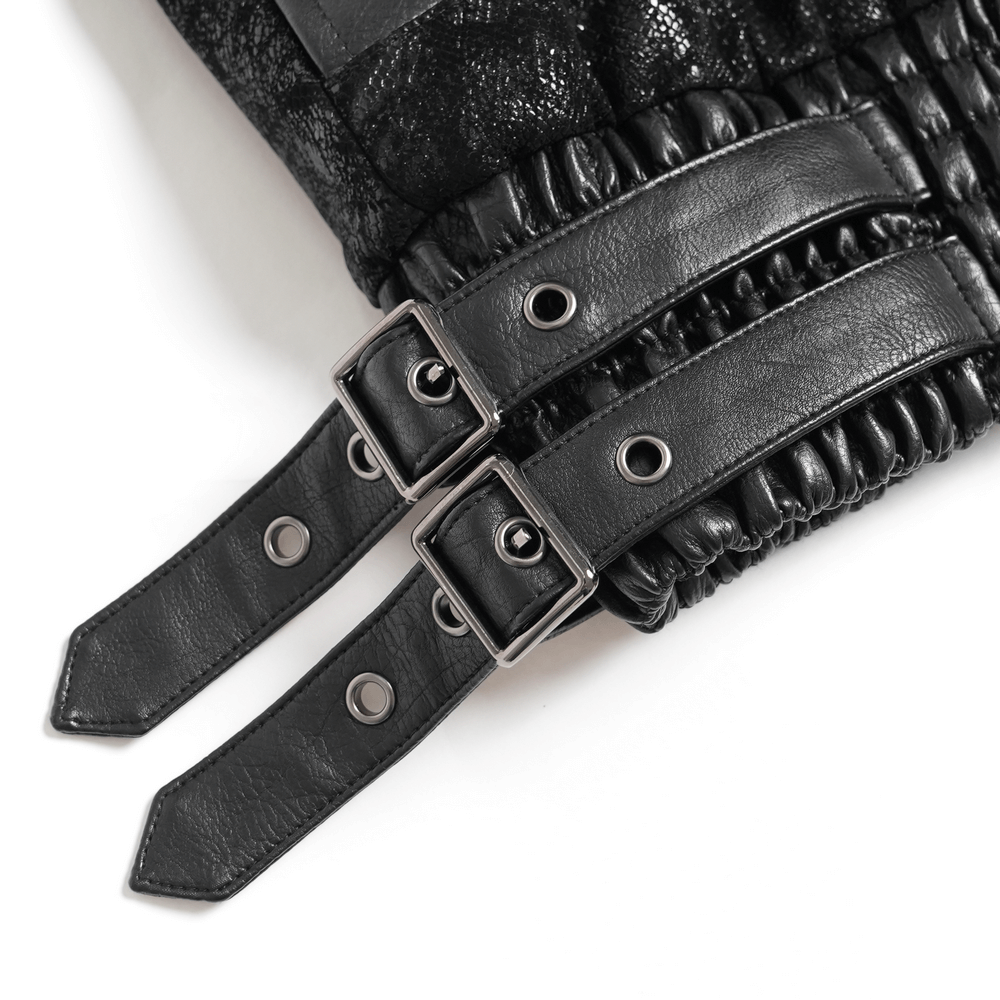 Chaqueta Negra de Motociclista con Hebillas y Detalles de Cuero