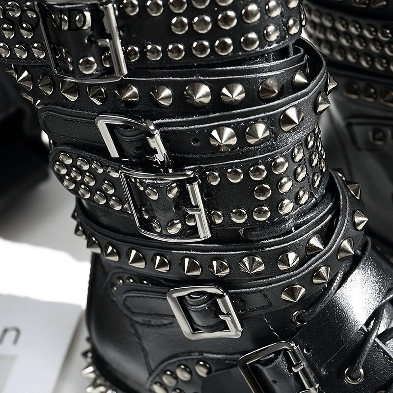 Biker Genuine Leather Womens Boots / Round Toe Autumn/Winter Motorcycle Rivet Ankle Boots in Black - HARD'N'HEAVY