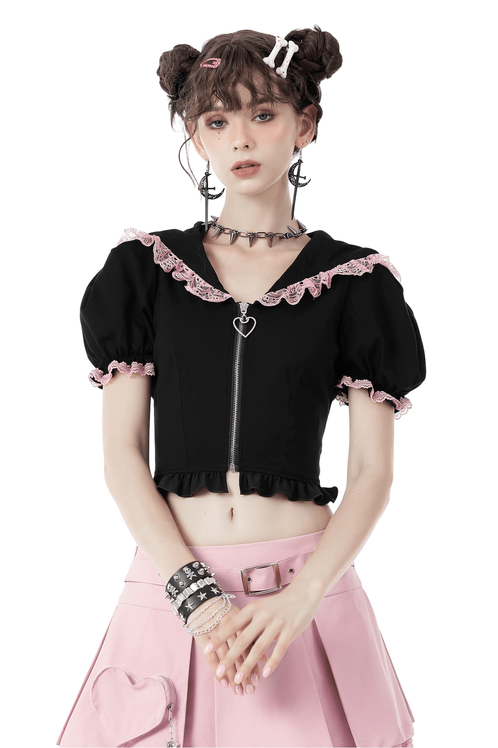 Black cat ear crop top with hood and pink lace collar, perfect for a cute and trendy look.