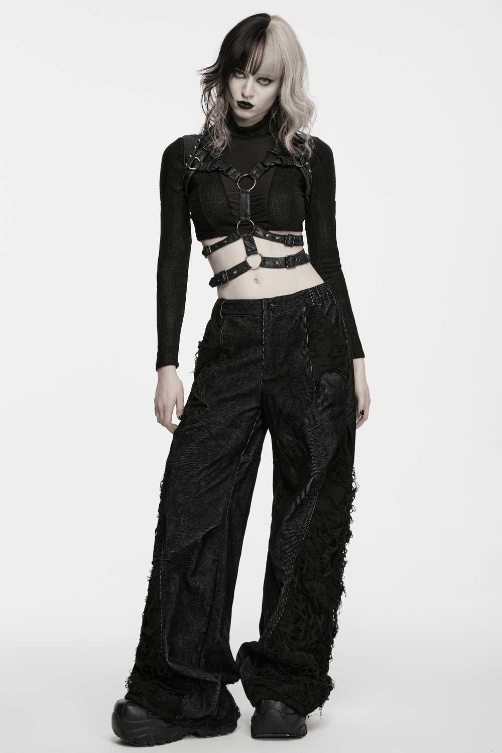 Harnais punk noir en similicuir avec détails métalliques