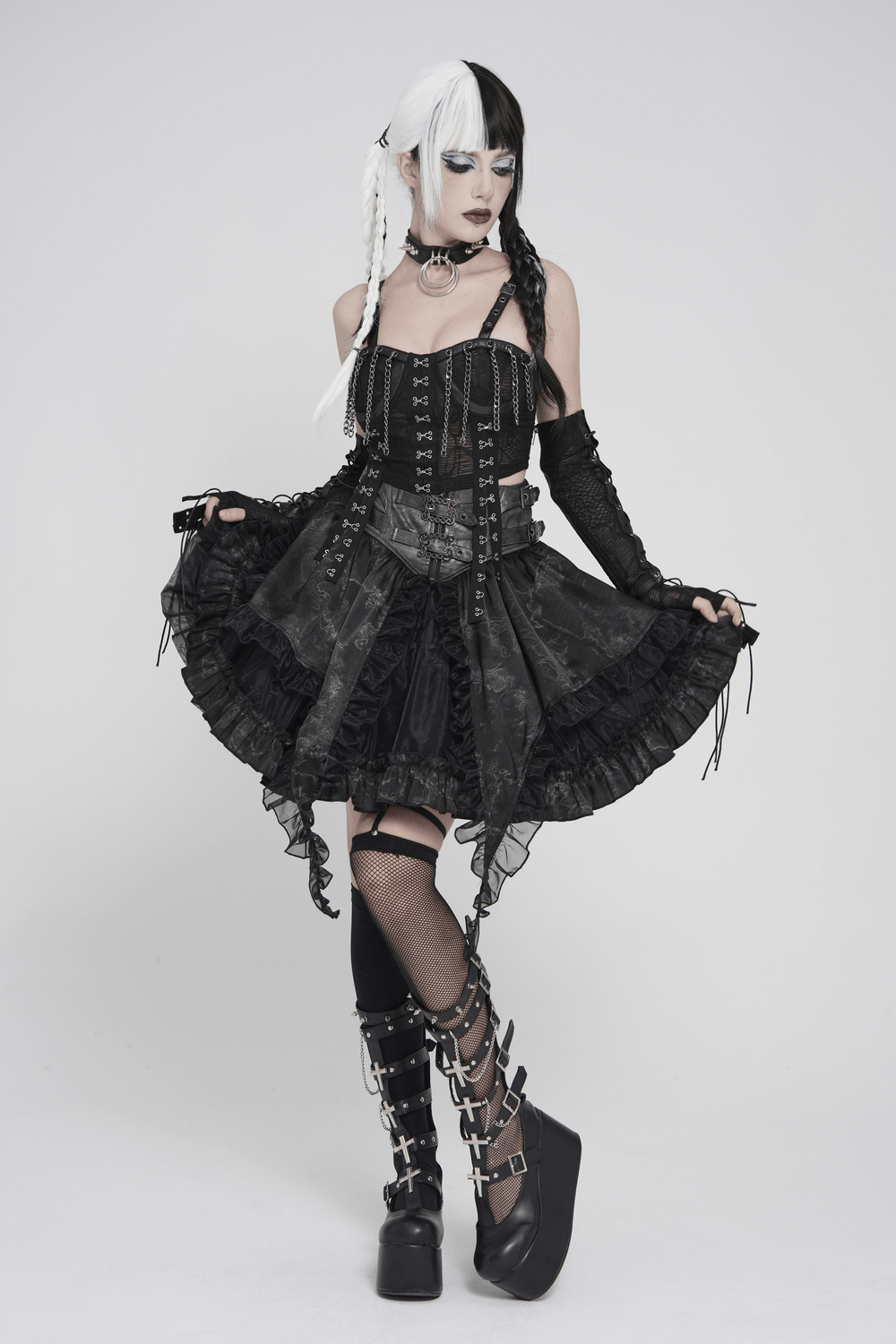 Schwarzes gotisches Ketten-Bustier-Top mit Schnürung am Rücken