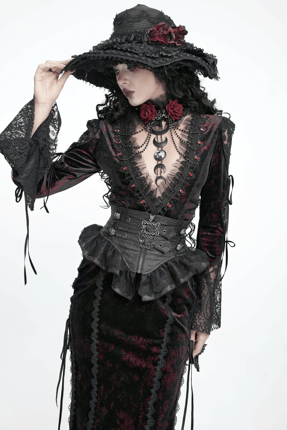 Ceinture corset gothique noire à volants et boucles