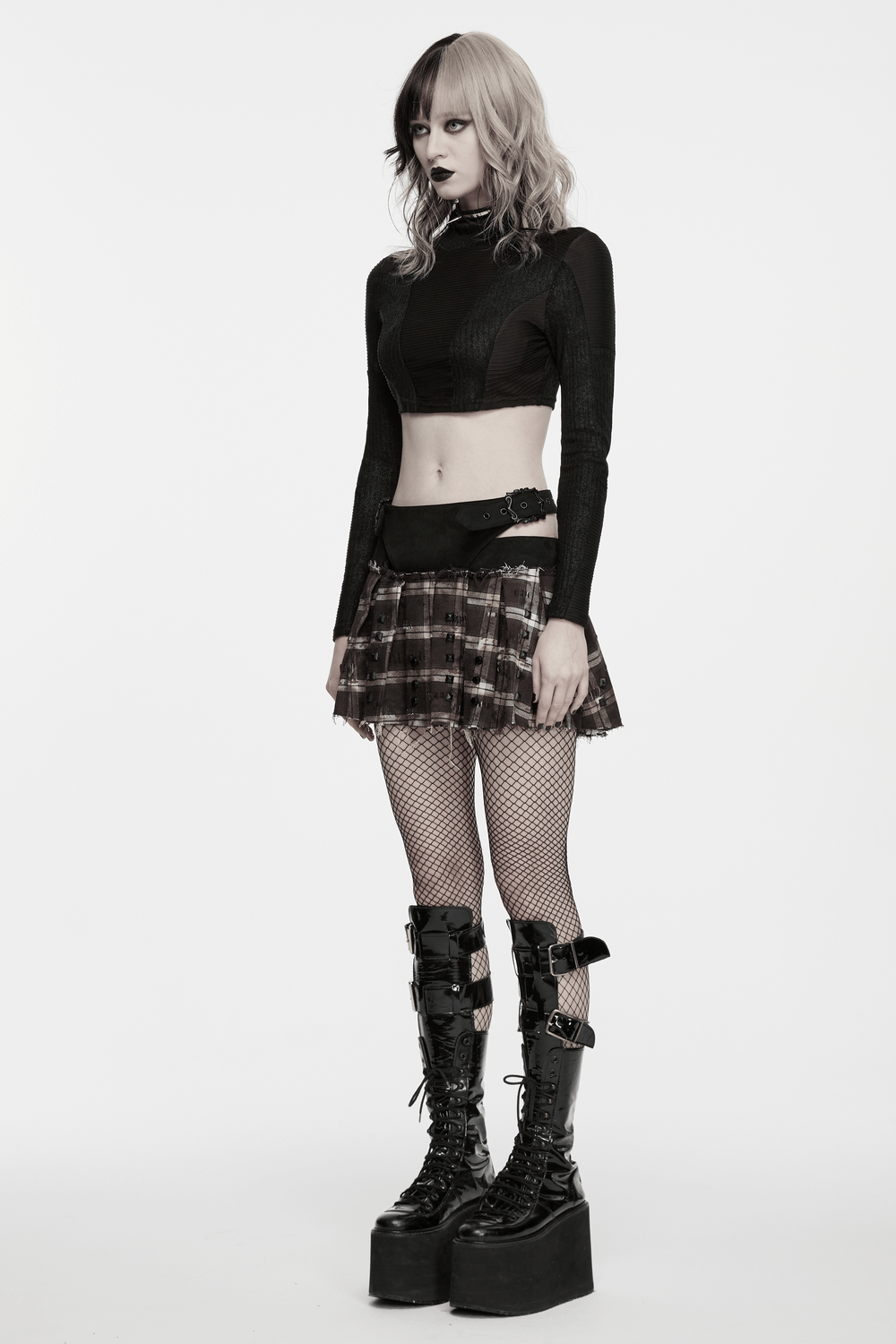 Schwarzes Gothic-Crop-Top mit transparenten Einsätzen