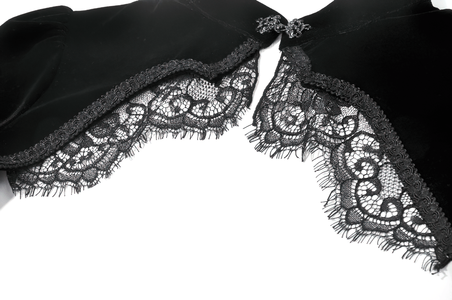 Black Gothic Velvet Cape with Bell Sleeves and Lace Trim showcasing detailed lace edges and luxurious velvet fabric.