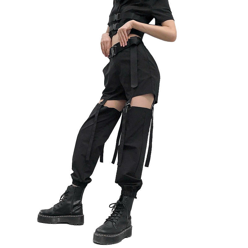 Stylish black high waist cargo pants for women, perfect for street fashion, performances, with trendy buckle details.