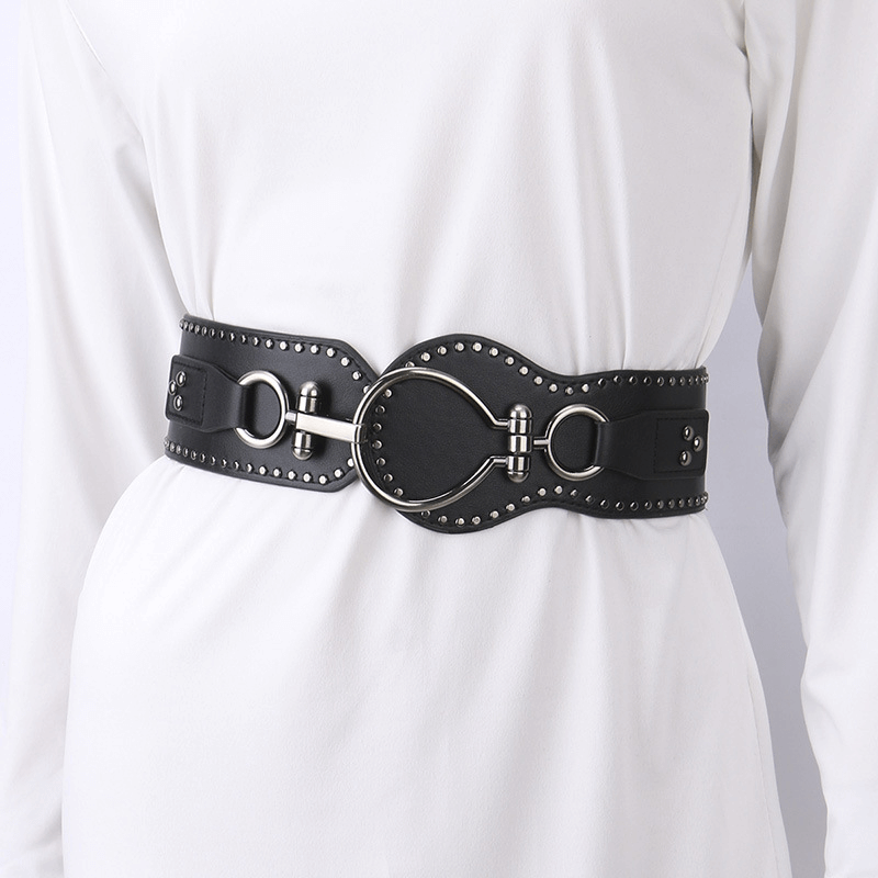 Black Leather Female Waistbelt With Metal Cross Decorated Clasp / Punk Oblique Belts - HARD'N'HEAVY