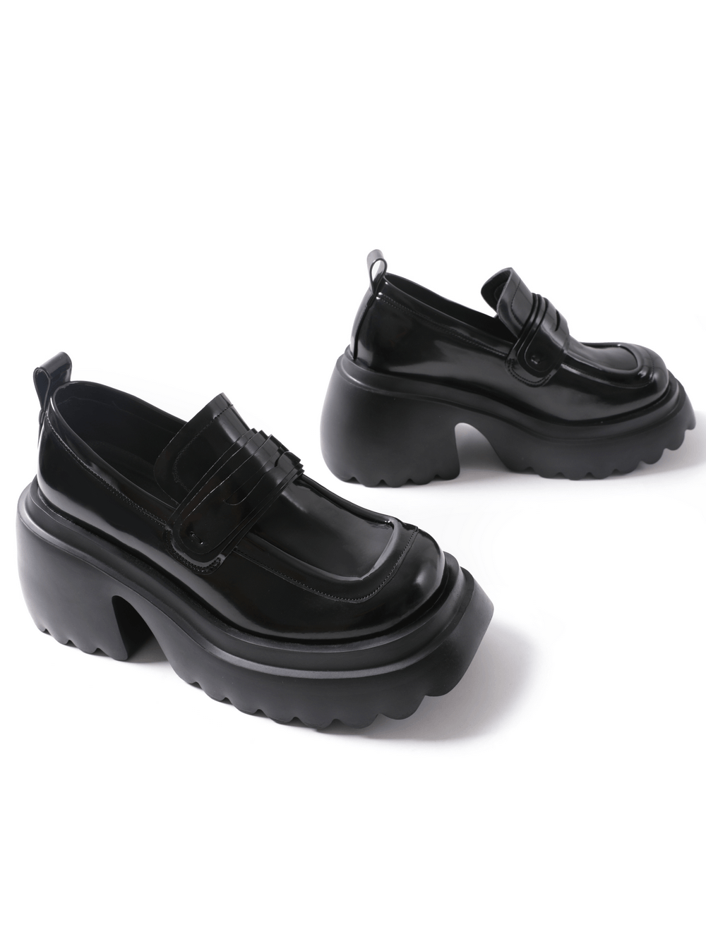 Schwarze Lack-Plateau-Loafer mit klobiger Sohle