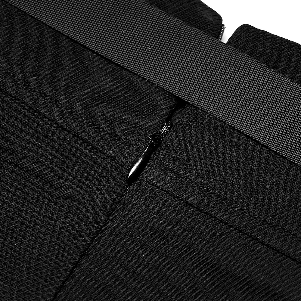 Close-up of the zipper detail on black gothic high-waist A-line cargo shorts with stylish stitching.
