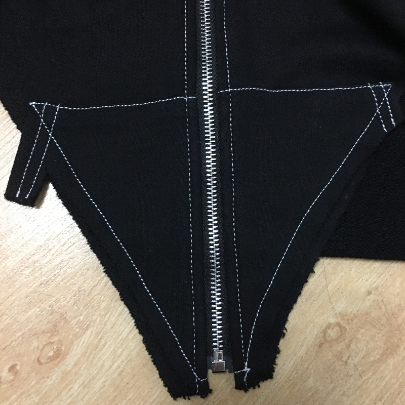 Black Zipper Pastel Goth Clothing / Vintage Women's Hoodies / Gothic Aesthetic Top with Long Sleeves - HARD'N'HEAVY