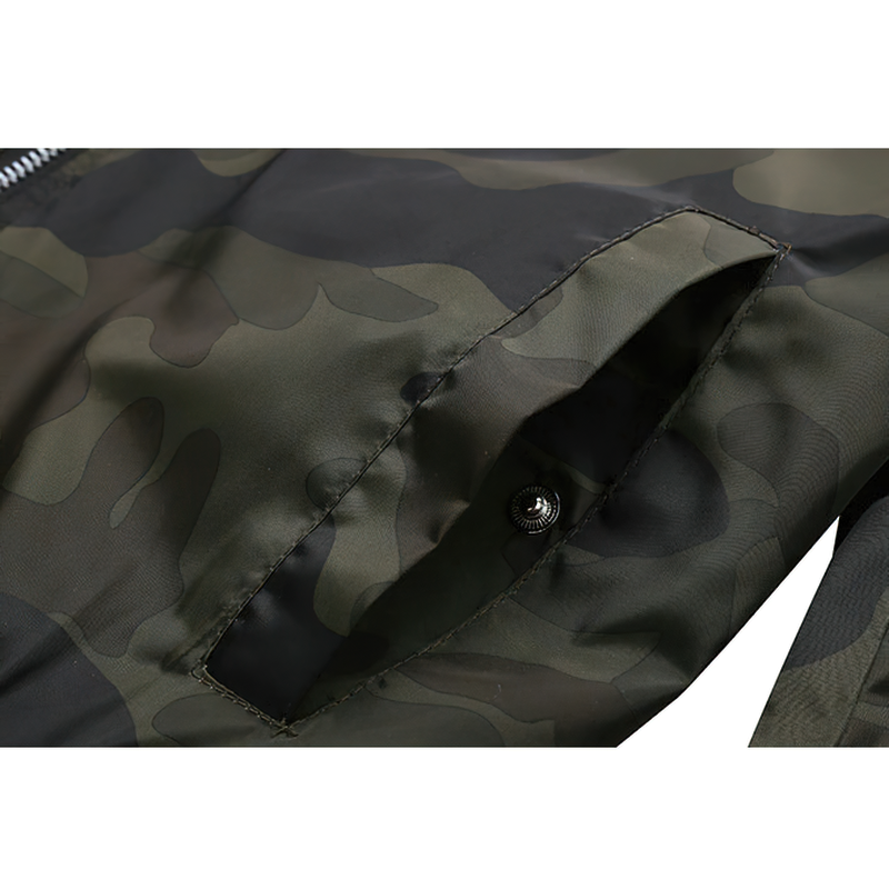 Close-up of the camouflage bomber men's jacket pocket, showcasing its practical design and trendy look.