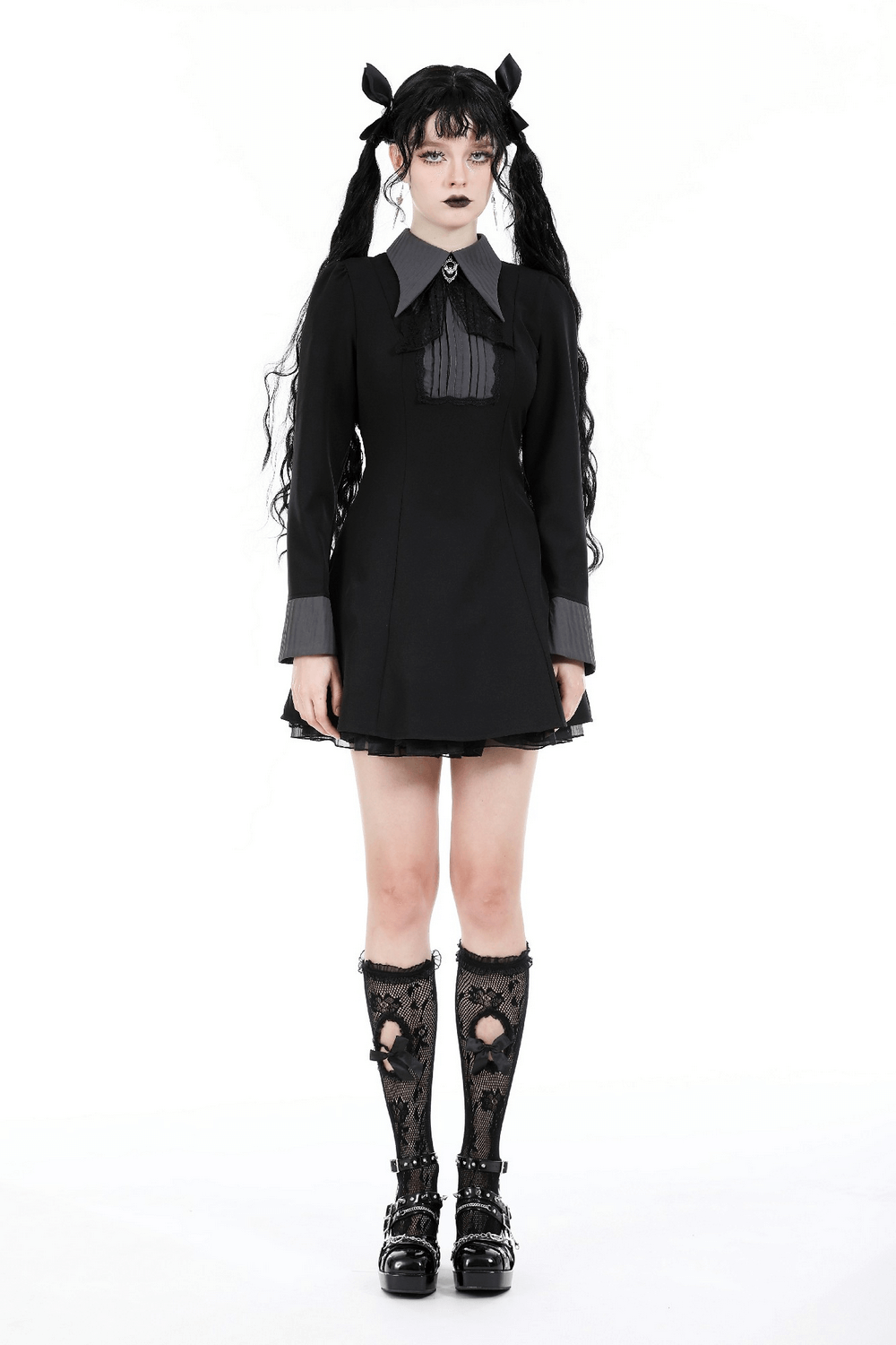 Chic Dark Long Sleeves Dress with Collar and Brooch