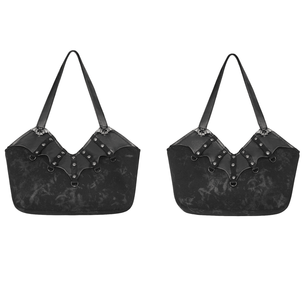 Schicke Gothic-Schultertasche mit nietenbesetzten Fledermausflügel-Details