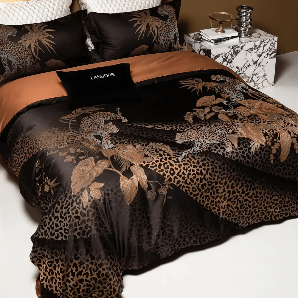 Chic Leopard Jacquard Egyptian Cotton Bedding Set