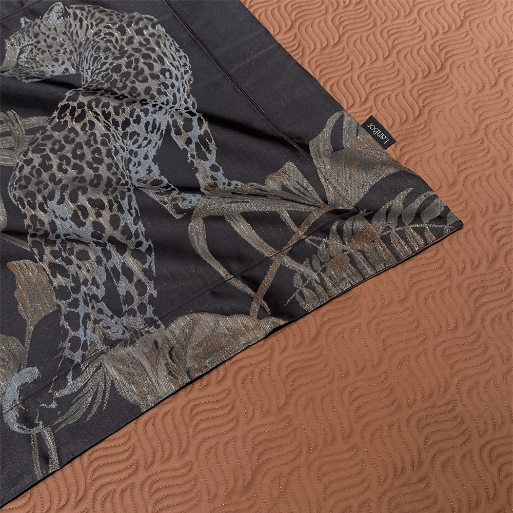 Chic Leopard Jacquard Egyptian Cotton Bedding Set