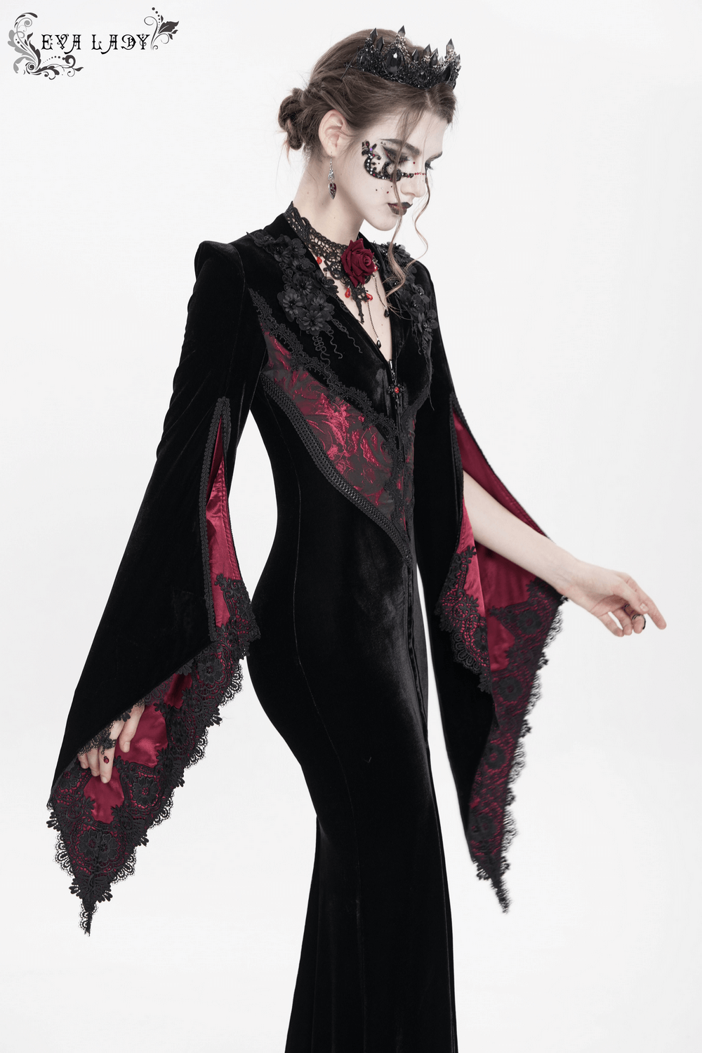 Chic long velvet evening dress with lace details and wine red accents, perfect for gothic and alternative fashion events.