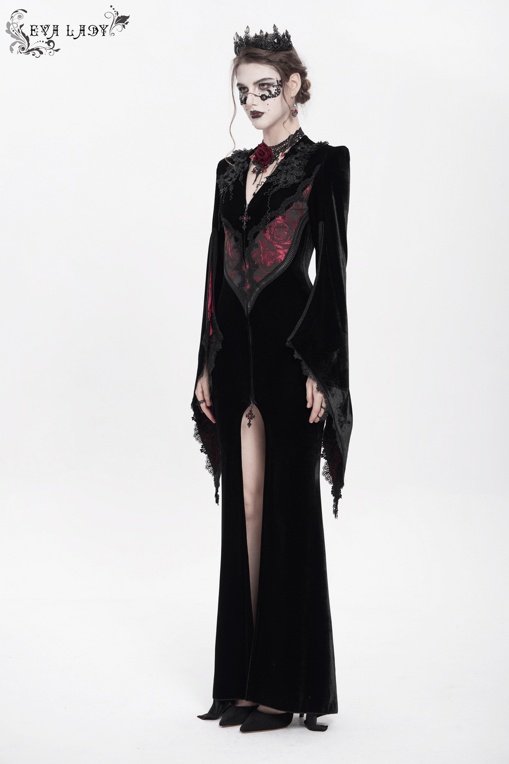 Chic velvet evening dress with lace and wine red accents, featuring a deep front slit and dramatic bell sleeves.