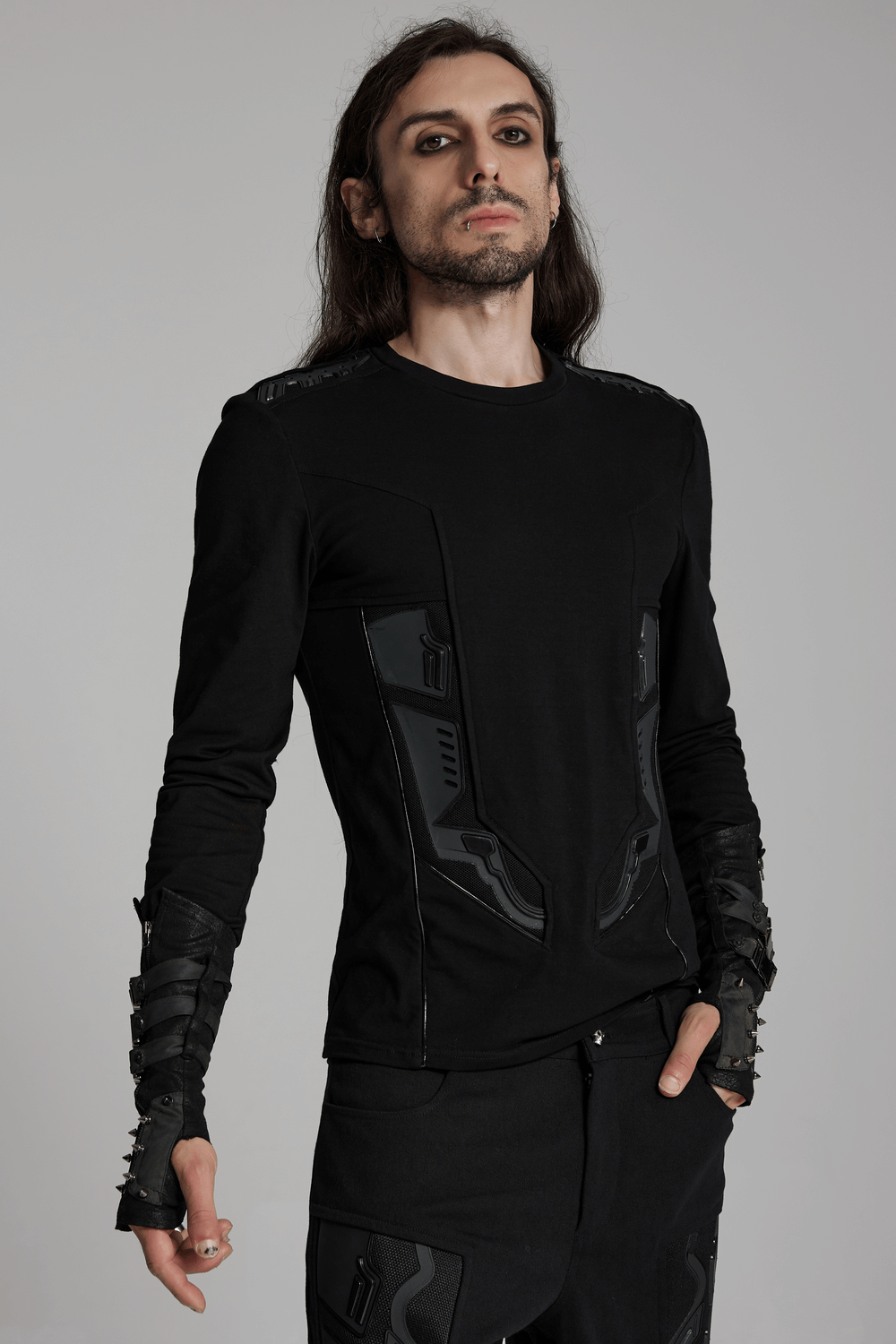 Cyberpunk-inspired black sweatshirt with armor detail and sleek fitting design, perfect for a futuristic style.