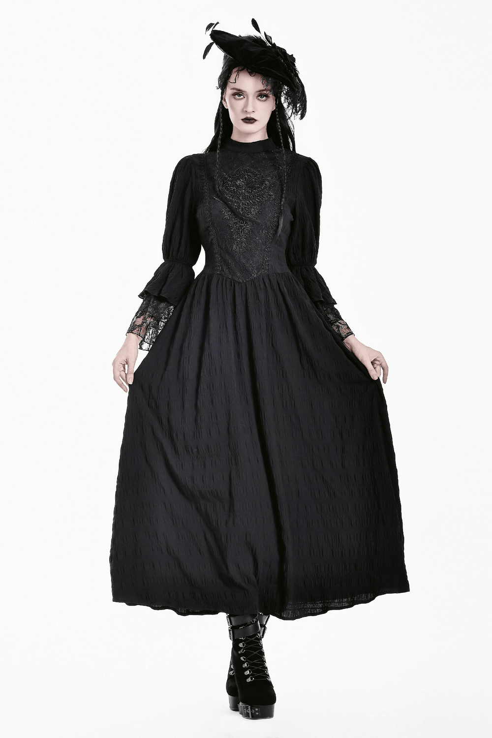 Robe longue spectaculaire avec corsage en dentelle et poignets évasés