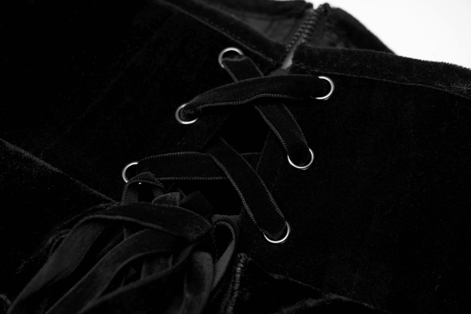 Elegant Black Velvet Gothic Vintage Corset Belt