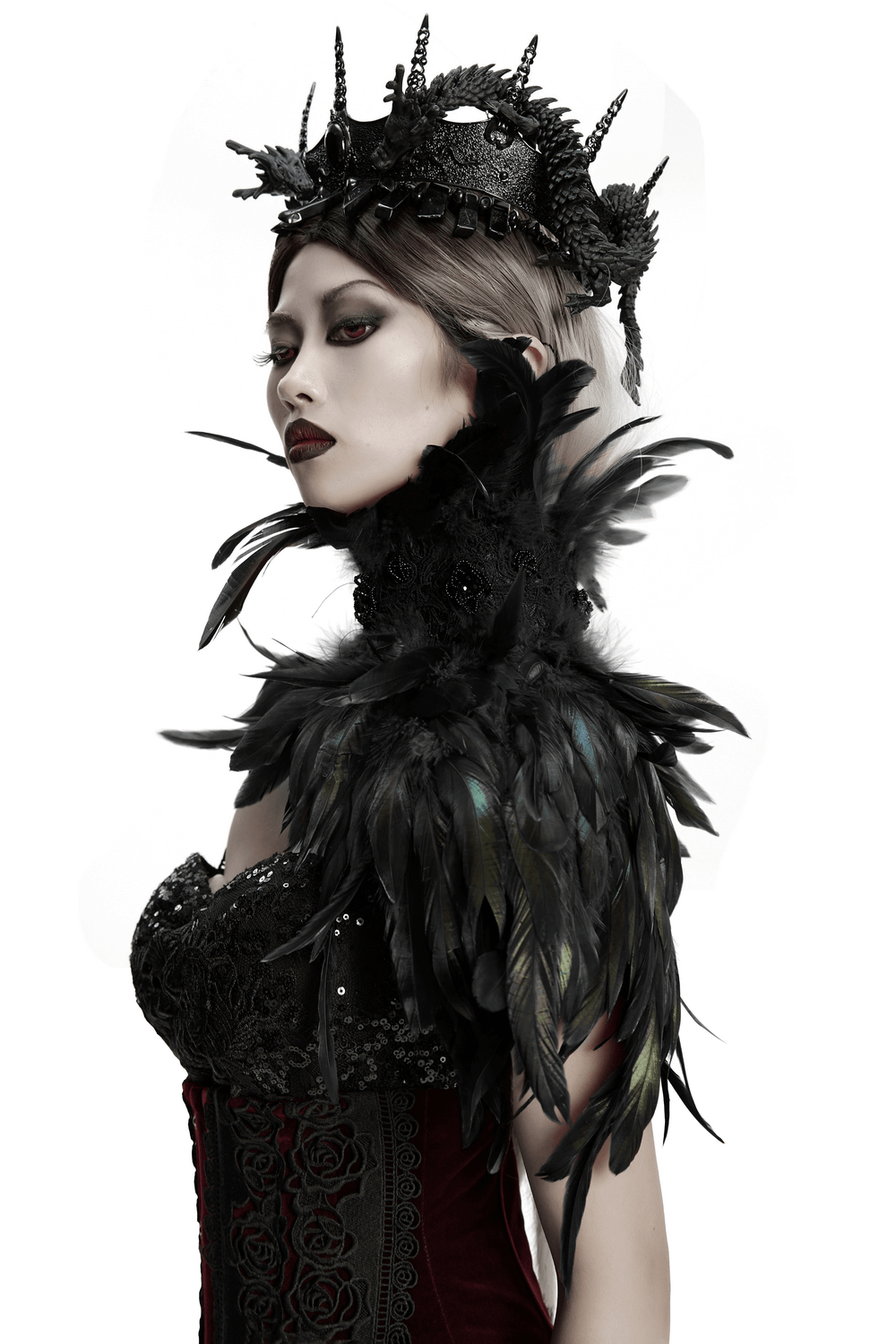 Elegant dark feather neck collar with stunning shoulder epaulets, perfect for gothic festivals and dramatic styling.