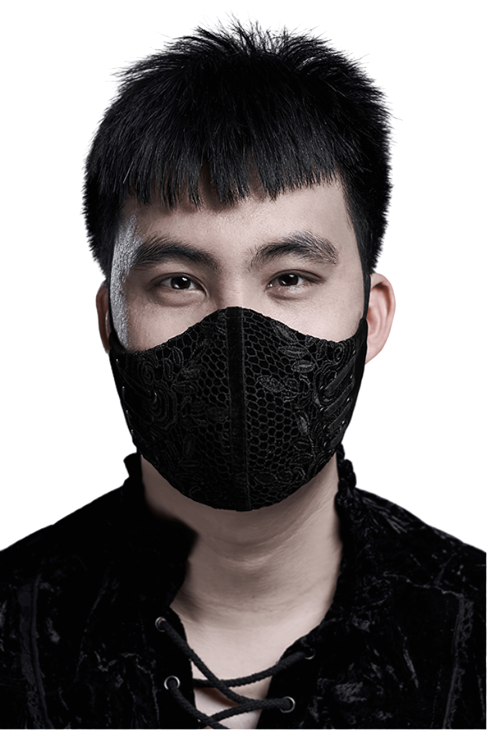 Stylish Gothic black lace mask for men, showcasing intricate design and elegant velvet fabric.