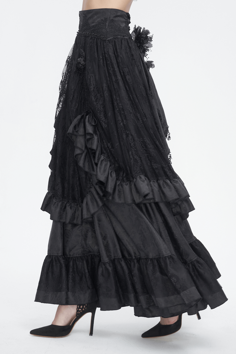 Elegant Gothic Victorian lace skirt with dramatic ruffles and floral details, perfect for vintage Gothic style.