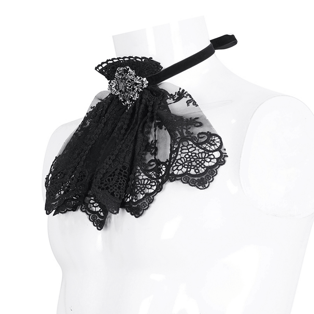 Elegant black gothic lace collar with jewel accent, perfect for Victorian-style outfits and refined cosplay.
