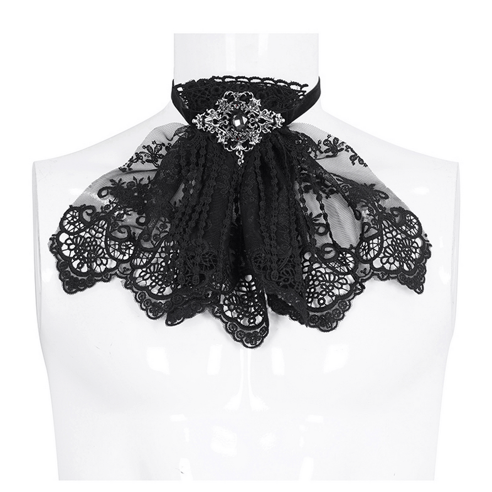 Elegant men's gothic lace collar with jewel detail, perfect for Victorian-inspired styles and refined cosplay.