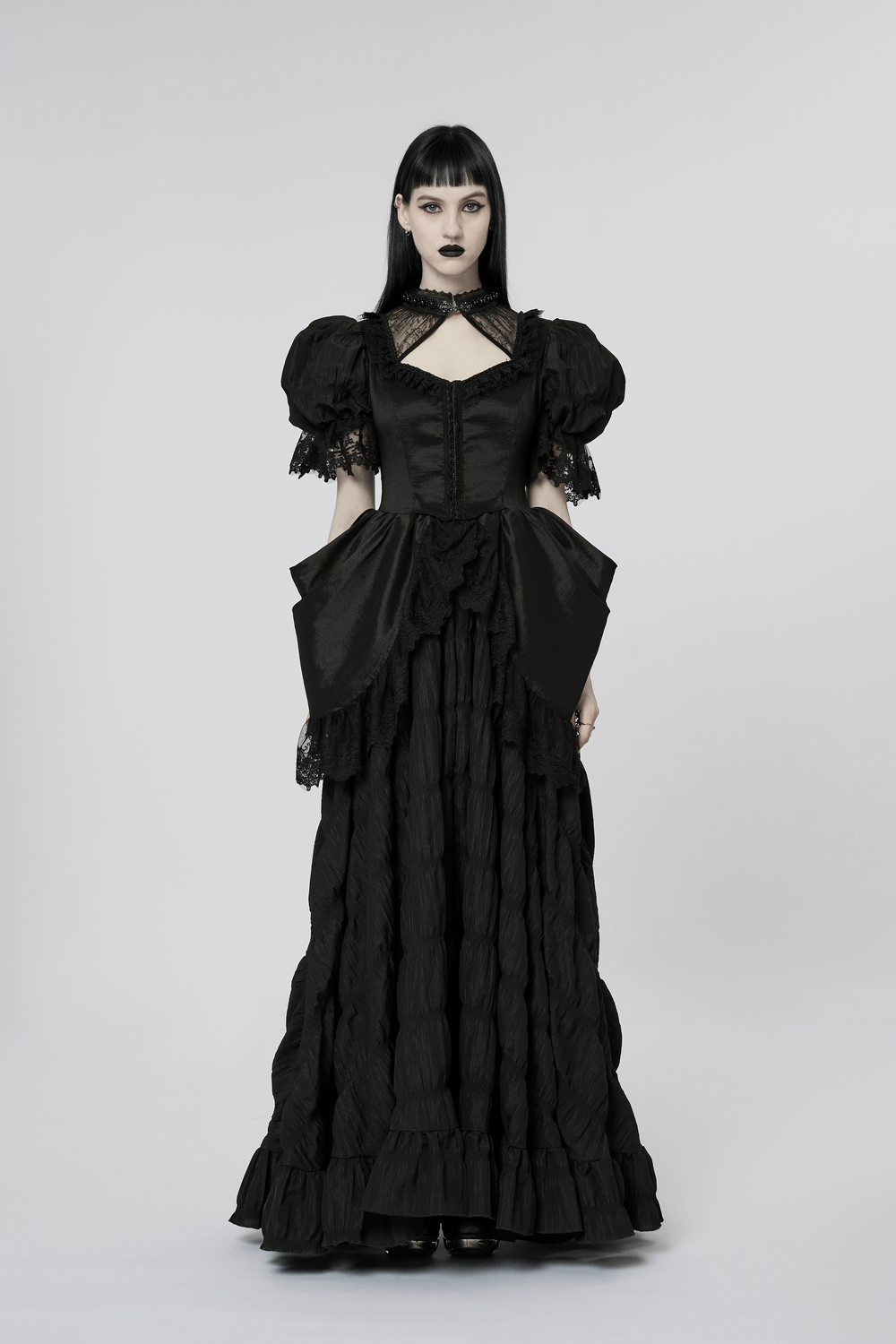 Elegant Victorian Gothic Lace Ruffles Evening Gown