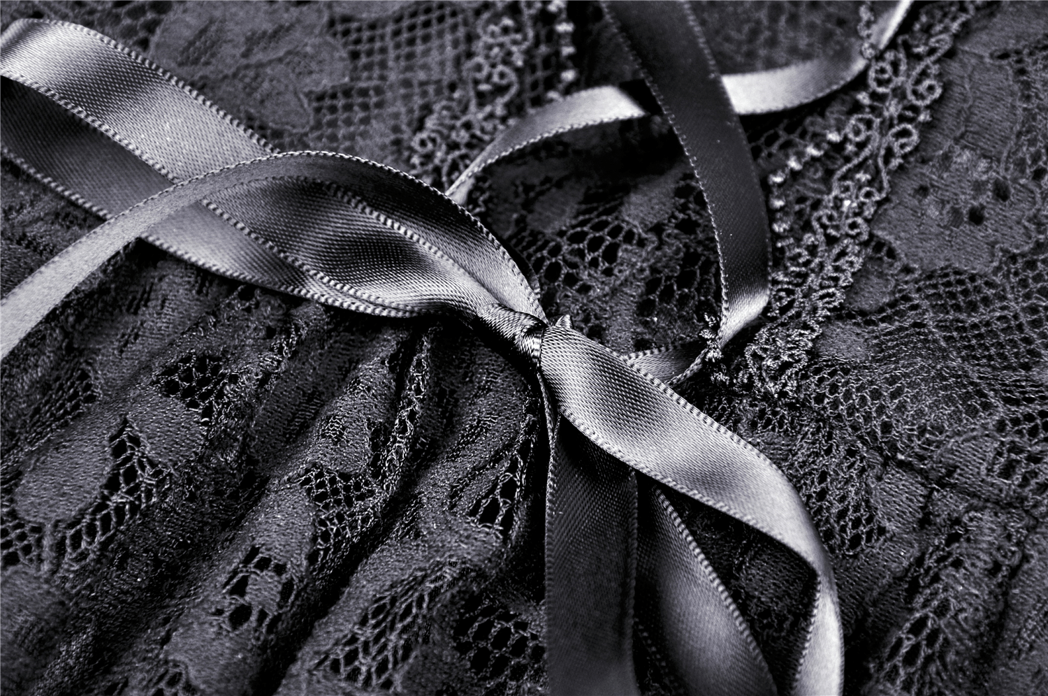 Elegant Women's Black Lace Dress with Ribbon Detail