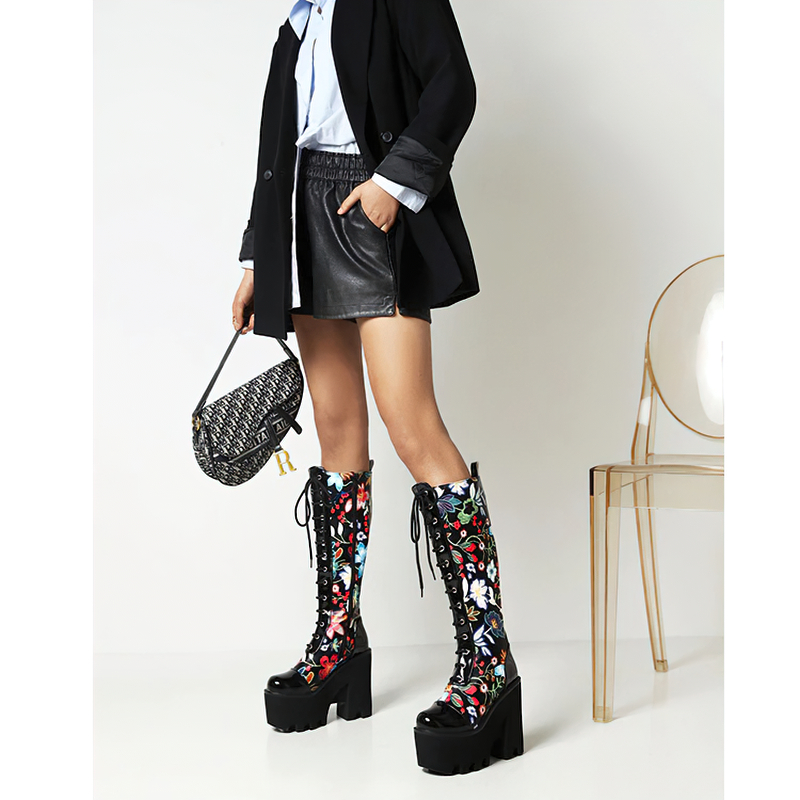 Fashion Women's Waterproof Platform Shoes / Punk Style Flower Design Ankle Boots - HARD'N'HEAVY