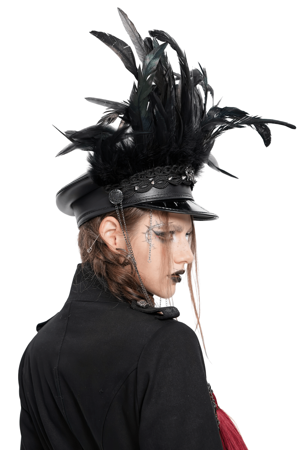 Gothic feathered leather cap with lace and chains, perfect for punk and alternative fashion lovers.