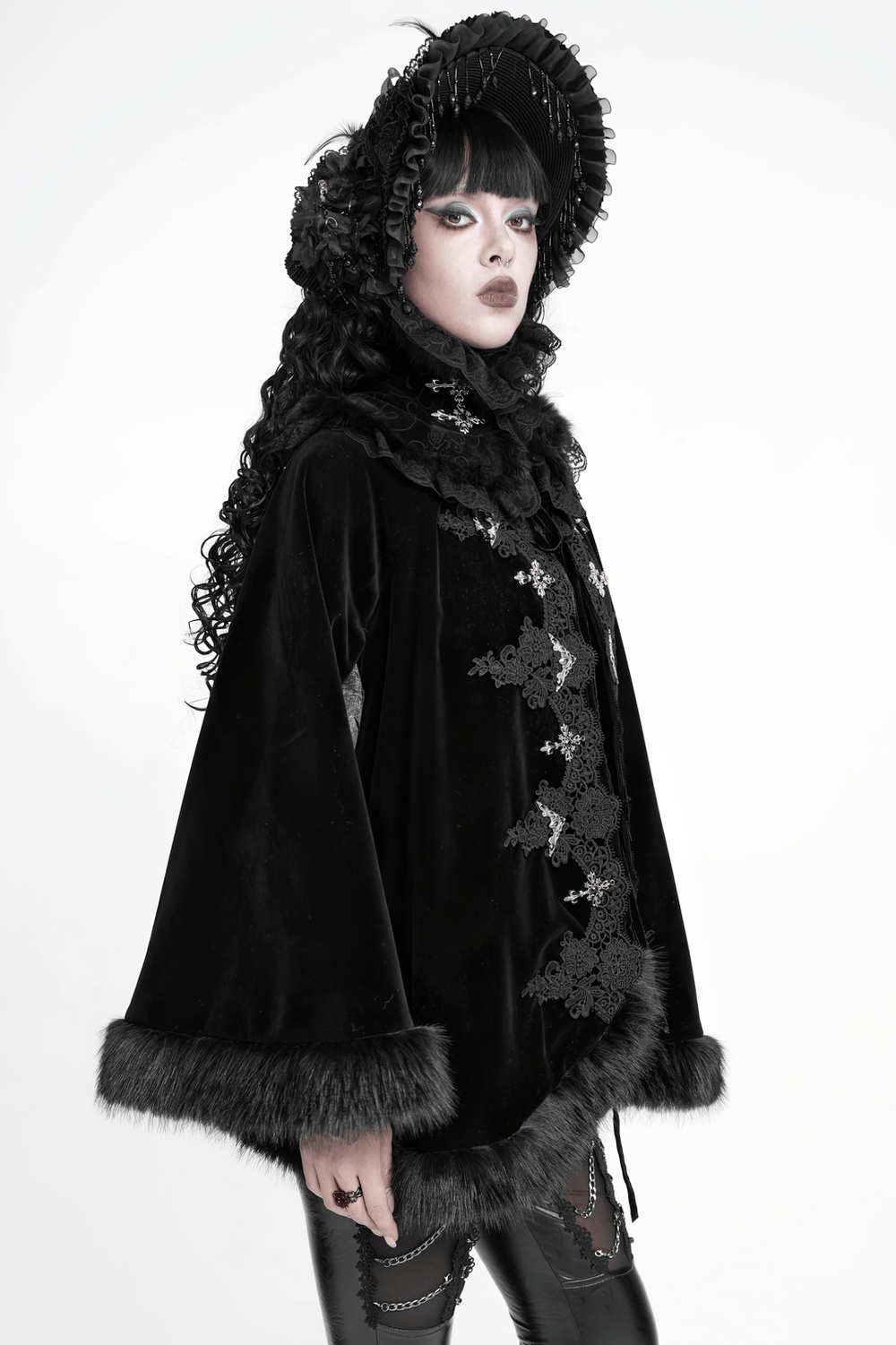 Female Black Gothic Victorian Velvet Cape with Fur Trim, lace collar and silver clasps for a dramatic Lolita look