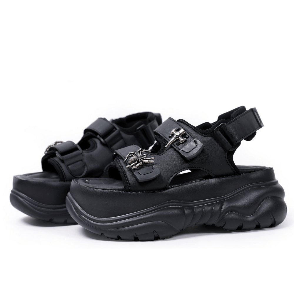 Gothic-Plateausandalen für Damen mit Spinnenanhängern