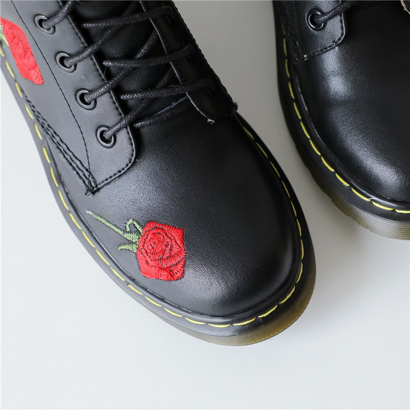 Genuine Leather Womens Boots with Flowers / Round Toe Zip Boots for Autumn and Winter - HARD'N'HEAVY