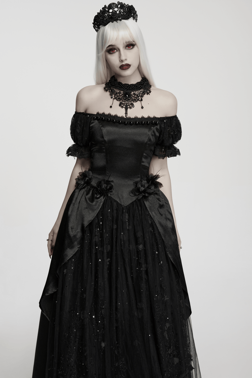Glamouröse Goth-Spitzenhalskette mit Perlenbesetztem Viktorianischem Latz
