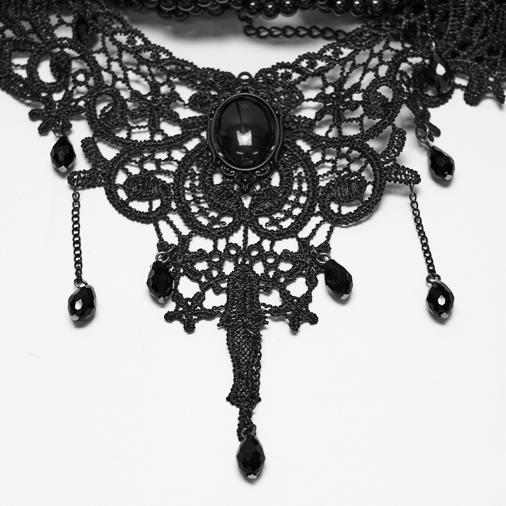 Glamouröse Goth-Spitzenhalskette mit Perlenbesetztem Viktorianischem Latz