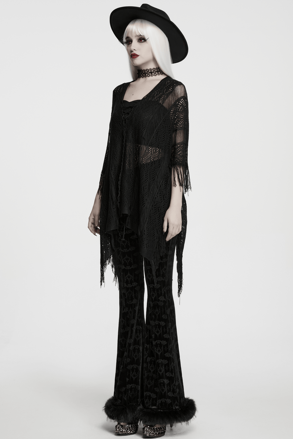 Gothic-Pullover mit Fledermaus- und Quastenmotiv, Stricknetz und Kordelzug