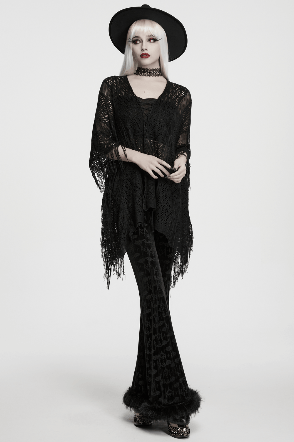 Gothic-Pullover mit Fledermaus- und Quastenmotiv, Stricknetz und Kordelzug