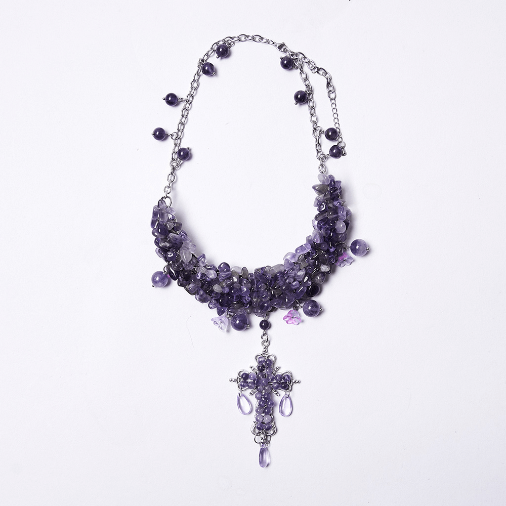 Gothic Amethyst Crystal Necklace with Cross Pendant showcasing stunning purple amethyst stones and an elegant cross design.