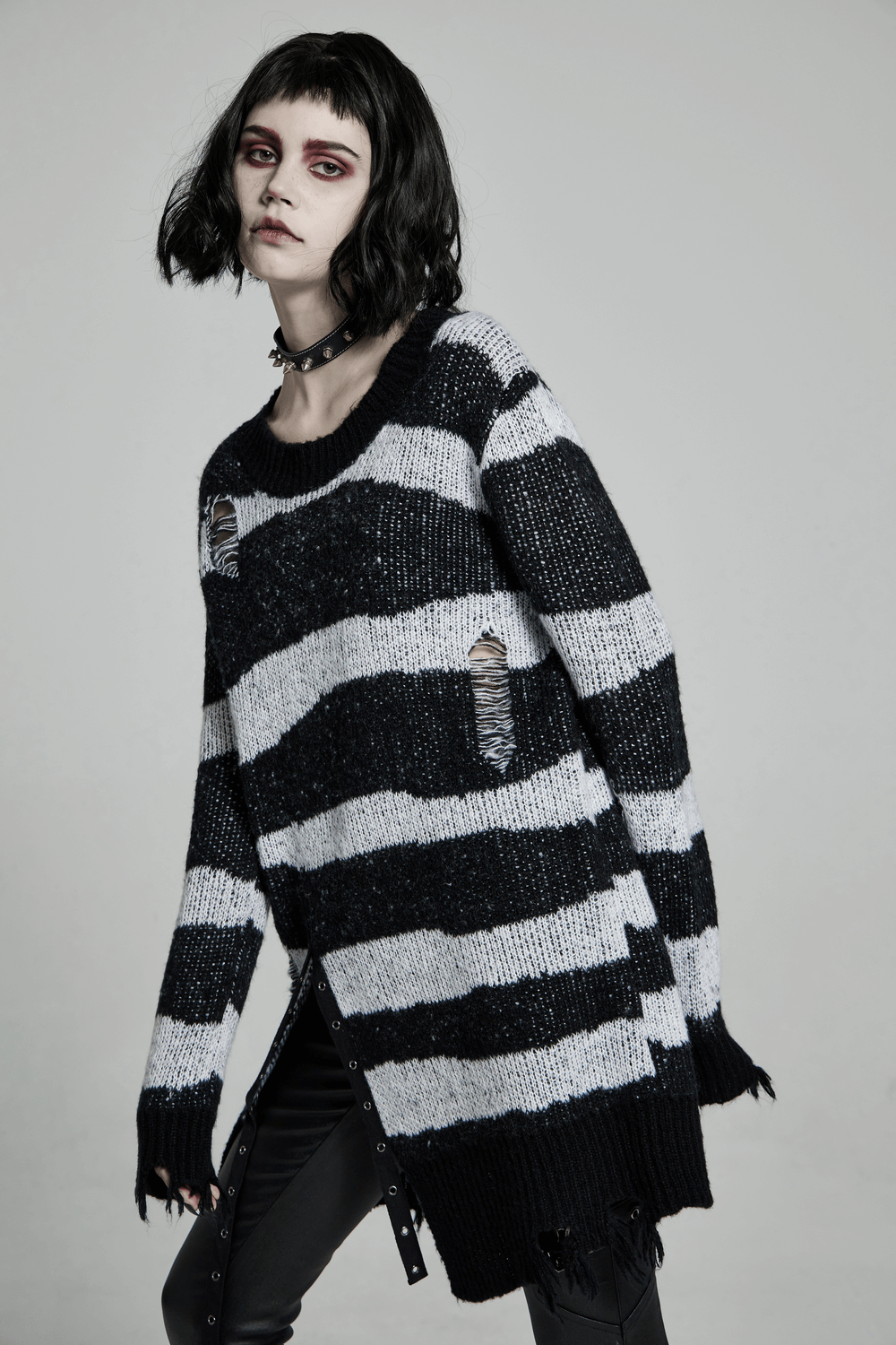 Gothic Black And White Striped Distressed Sweater - HARD'N'HEAVY