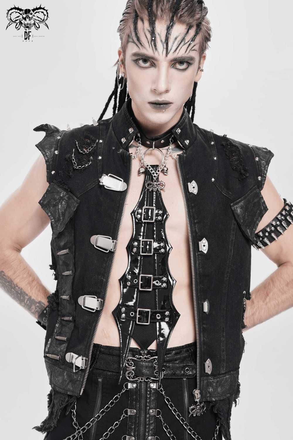 Gothic Black PU Choker with Chains and Buckle Accents worn by a model in an edgy punk outfit.