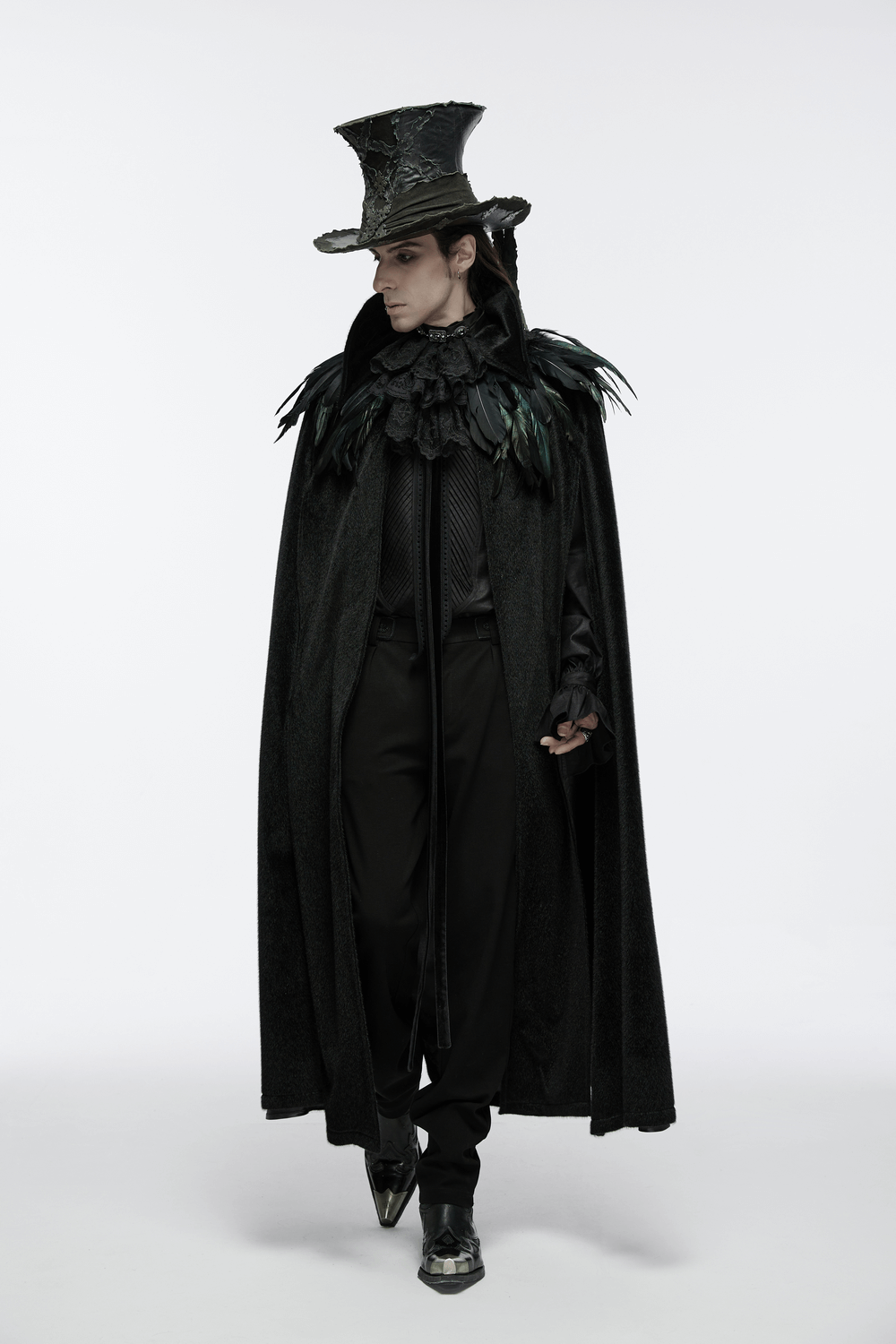 Dark Gothic black vampire cape with 3D bat collar and top hat, elegantly styled for men in a dramatic pose.